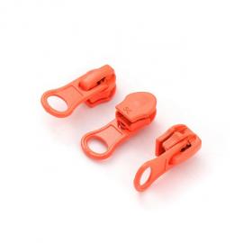 Auto lock slider thumb puller for nylon zipper